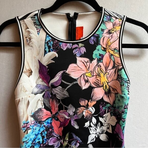 Clover Canyon Enchanted Garden Floral Scuba Bodycon Dress Sz XS - Picture 4 of 12
